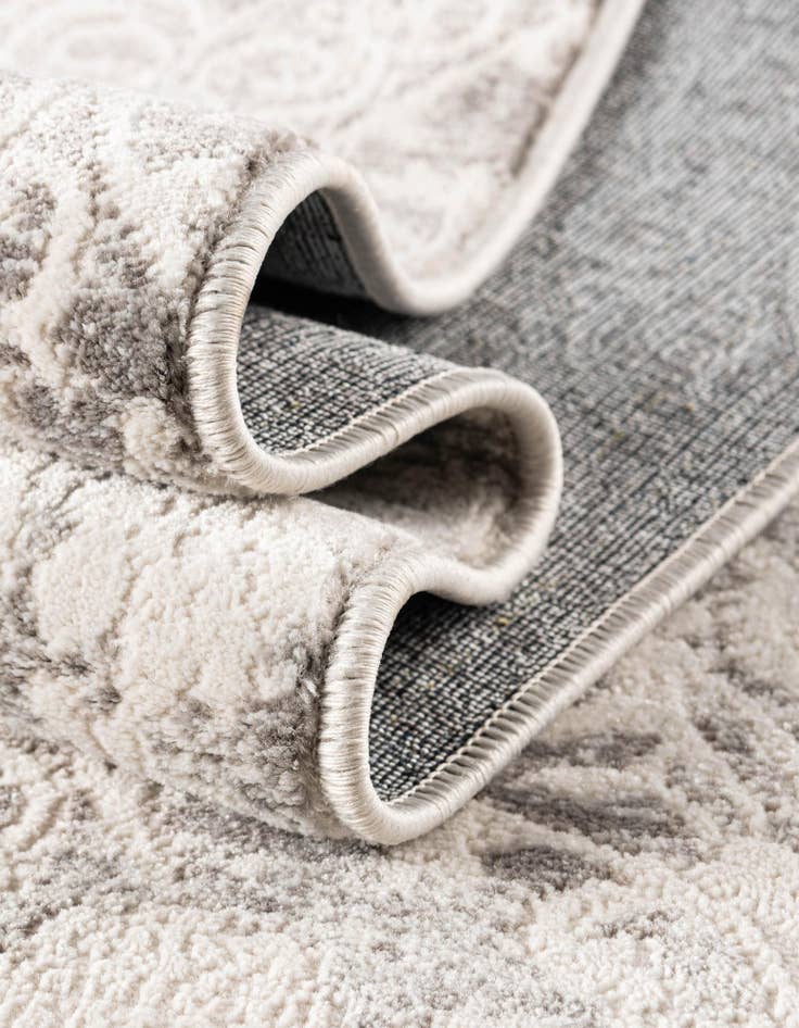 Detail image of 8' x 8' Modern Classical Square Rug