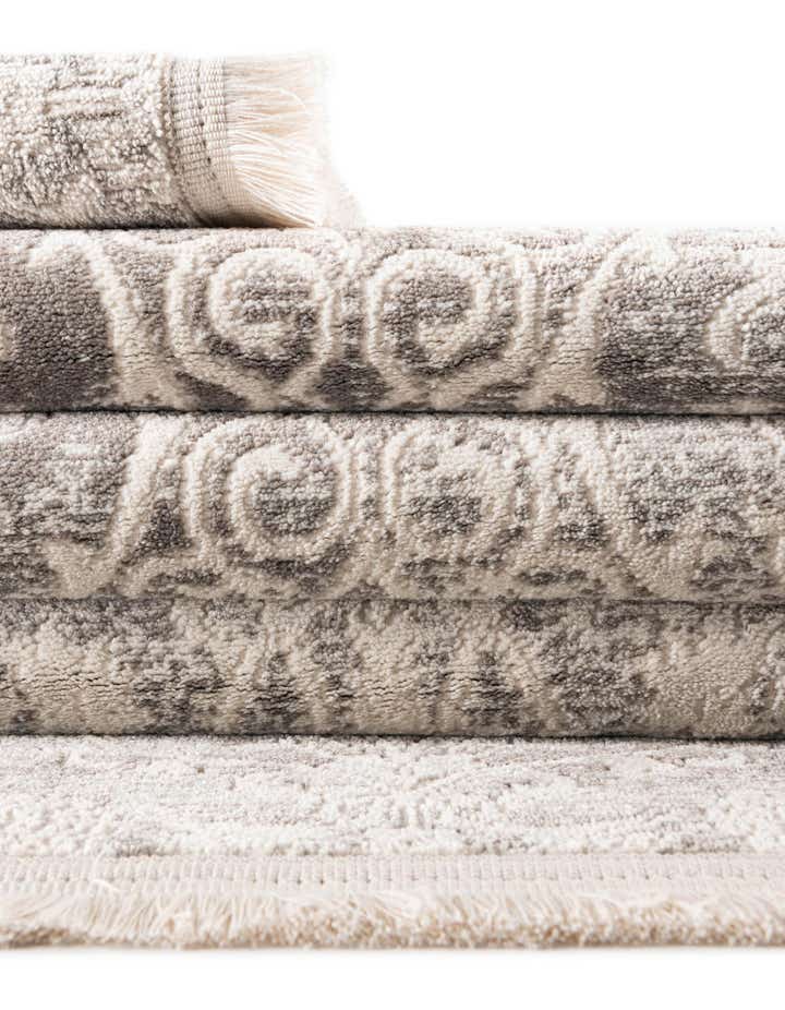 8' x 8' Modern Classical Square Rug