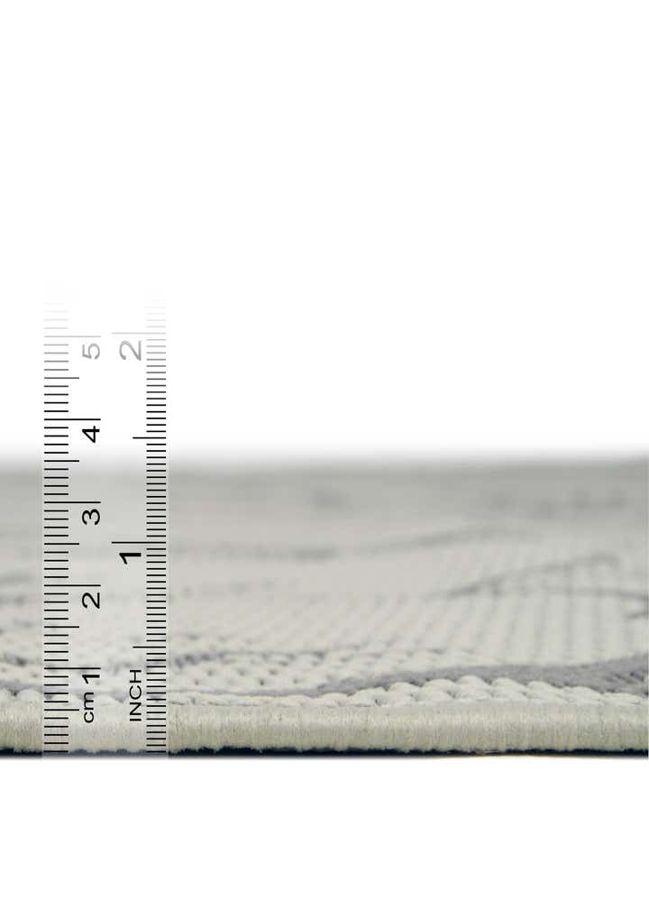 6' x 6' Easy-Clean Botanical Indoor / Outdoor Square Rug