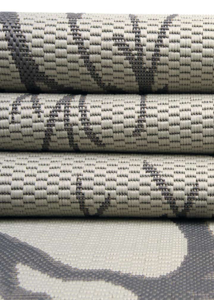 6' x 6' Easy-Clean Botanical Indoor / Outdoor Square Rug