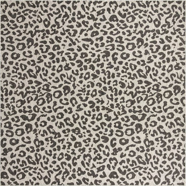 Detail image of 13' x 13' Easy-Clean Safari Indoor / Outdoor Square Rug