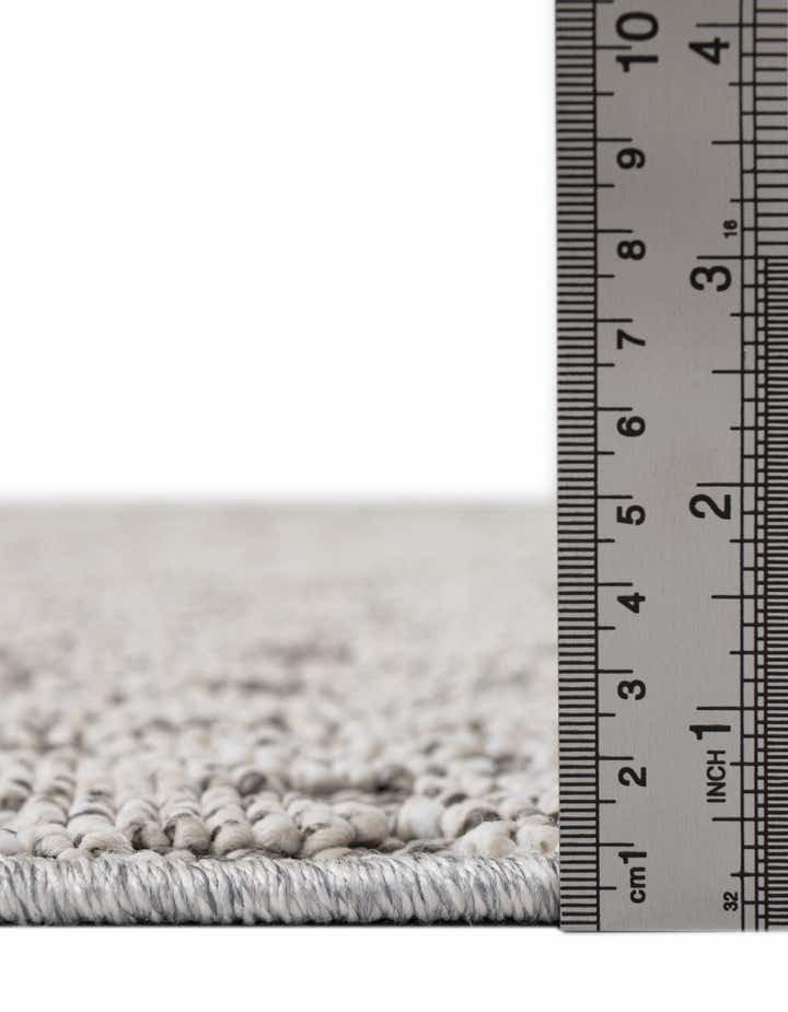 7' 10 x 7' 10 Easy-Clean Safari Indoor / Outdoor Square Rug
