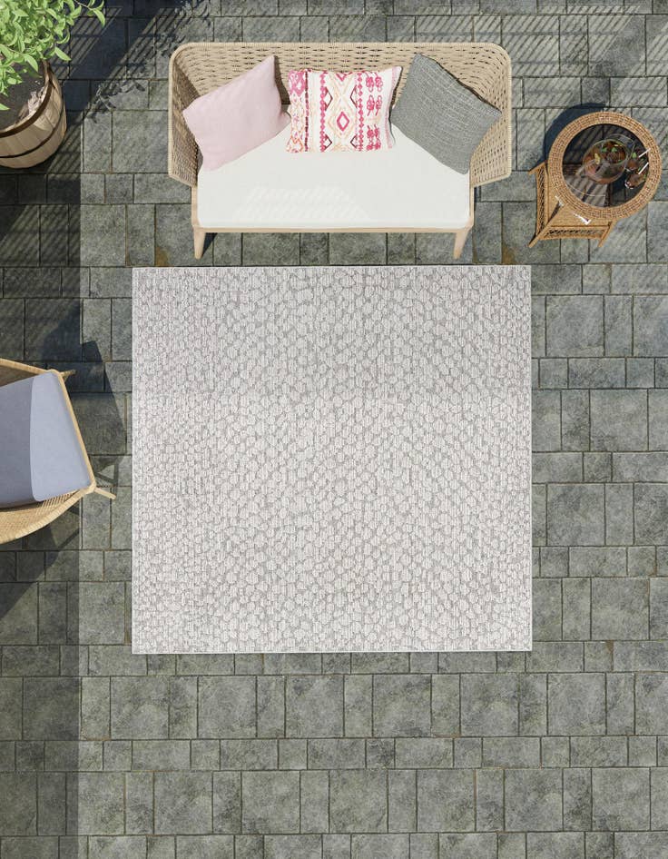 Detail image of 7' 10 x 7' 10  Washable Safari Indoor / Outdoor Square Rug