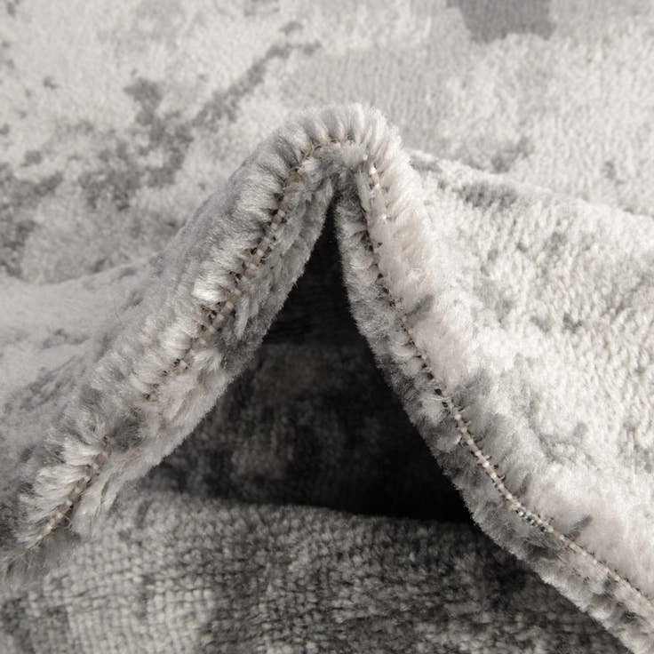 Detail image of 7' 10 x 7' 10 Sydney Square Rug