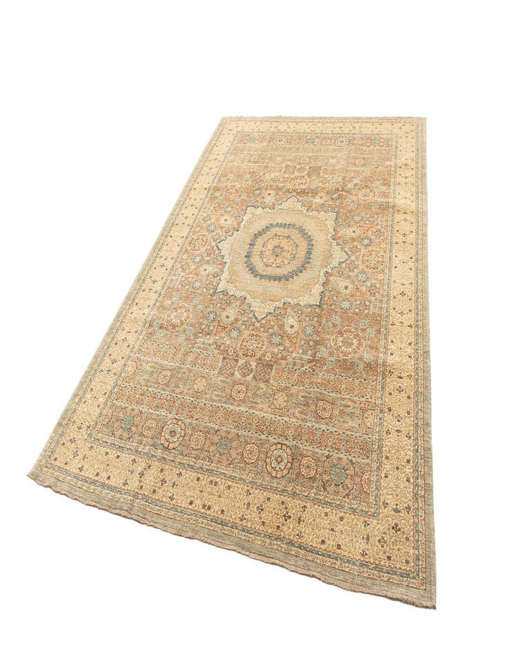 Detail image of 6' 9 x 9' 9 Hand Knotted Amina Rug