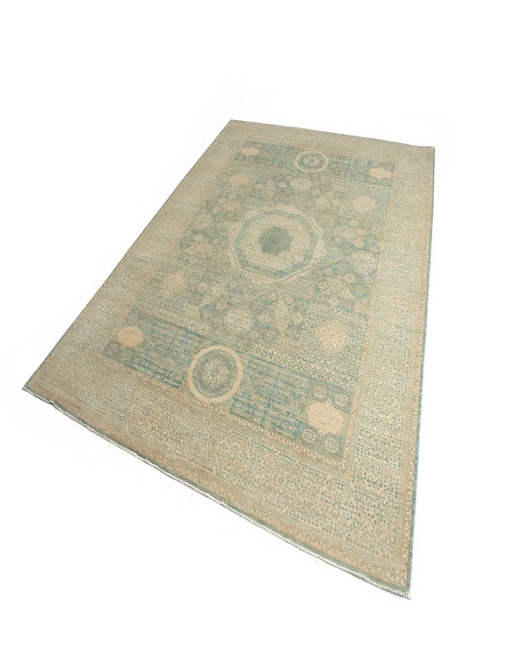 Detail image of 9' x 11' 9 Hand Knotted Amina Rug