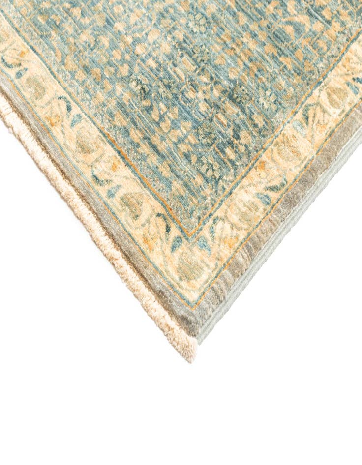 Detail image of 8' 2 x 9' 9 Hand Knotted Amina Rug