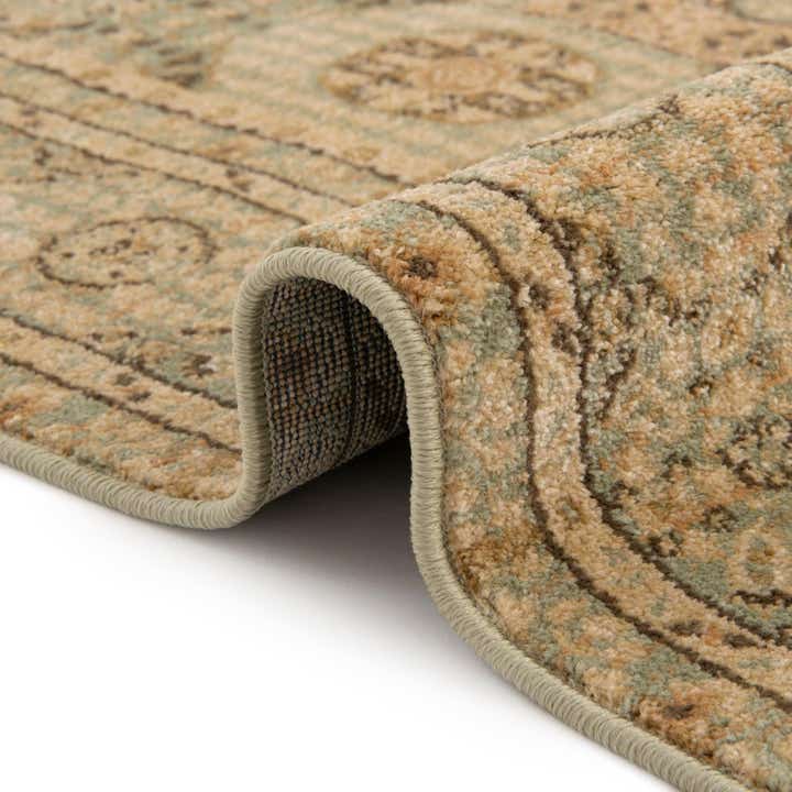 7' x 10' Amina Rug