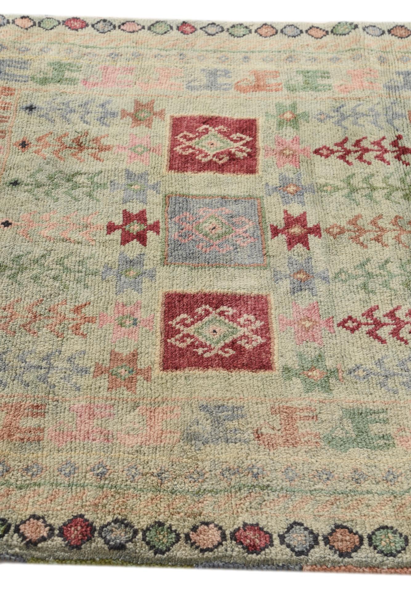 4' x 6' Hand Knotted Ariana Ziegler Wool Rug