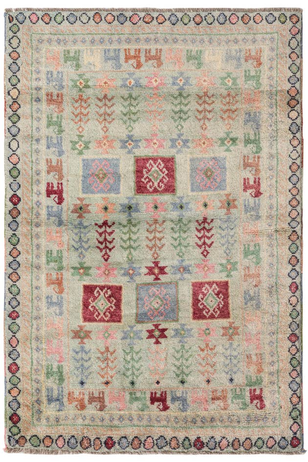 Detail image of 4' x 6' Hand Knotted Ariana Ziegler Wool Rug