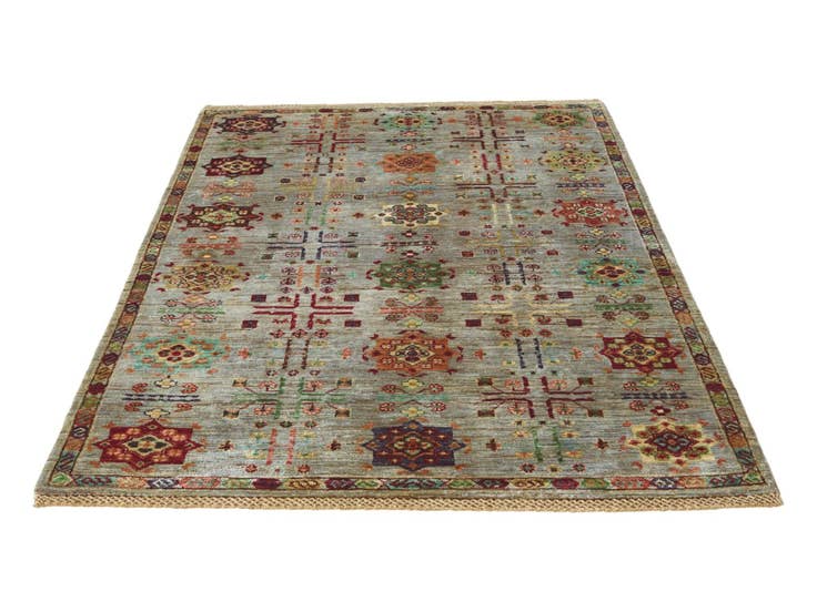 Detail image of 4' x 6' 2 Hand Knotted Ariana Ziegler Rug