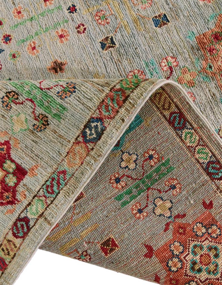 Detail image of 4' x 6' 2 Hand Knotted Ariana Ziegler Rug