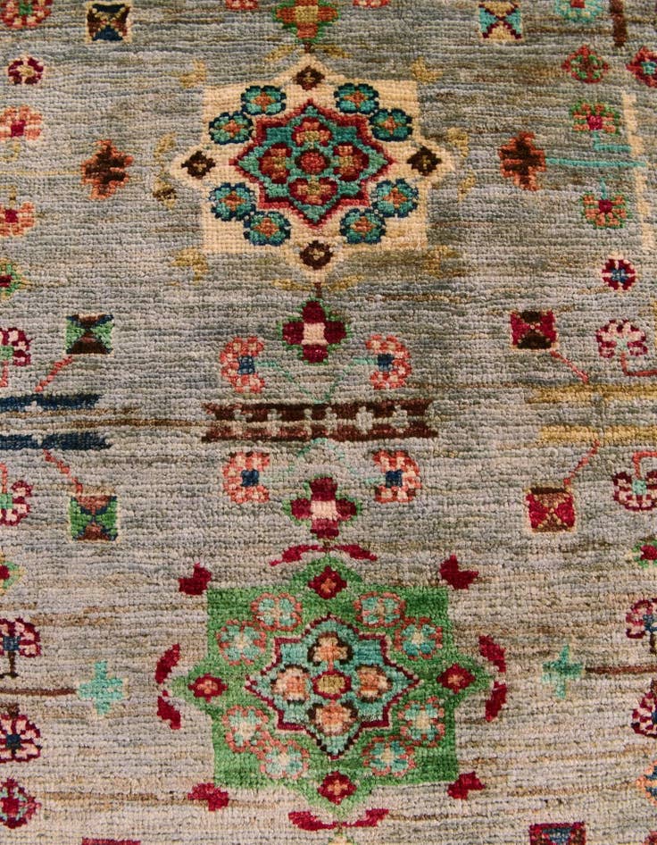 Detail image of 4' x 6' 2 Hand Knotted Ariana Ziegler Rug