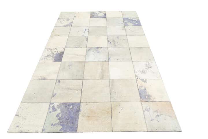 5' x 7' 9 Cowhide Leather Rug