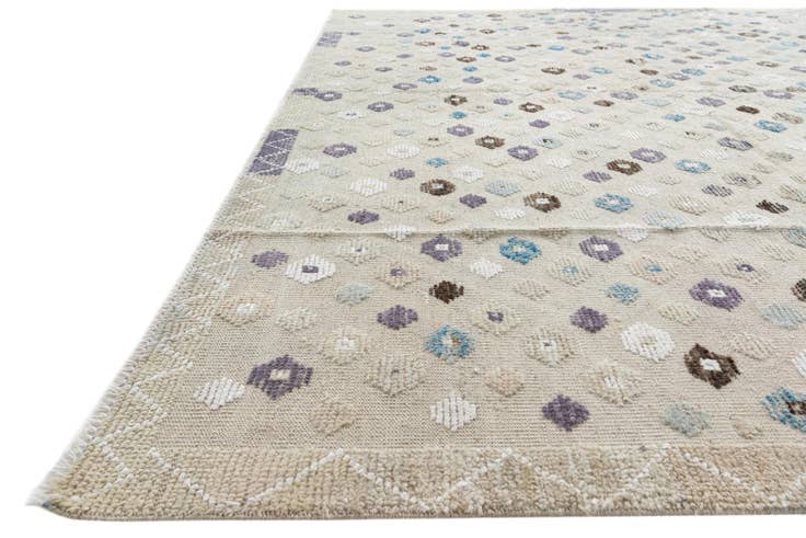 Detail image of 8' 10 x 12' Hand Knotted Darya Wool Rug