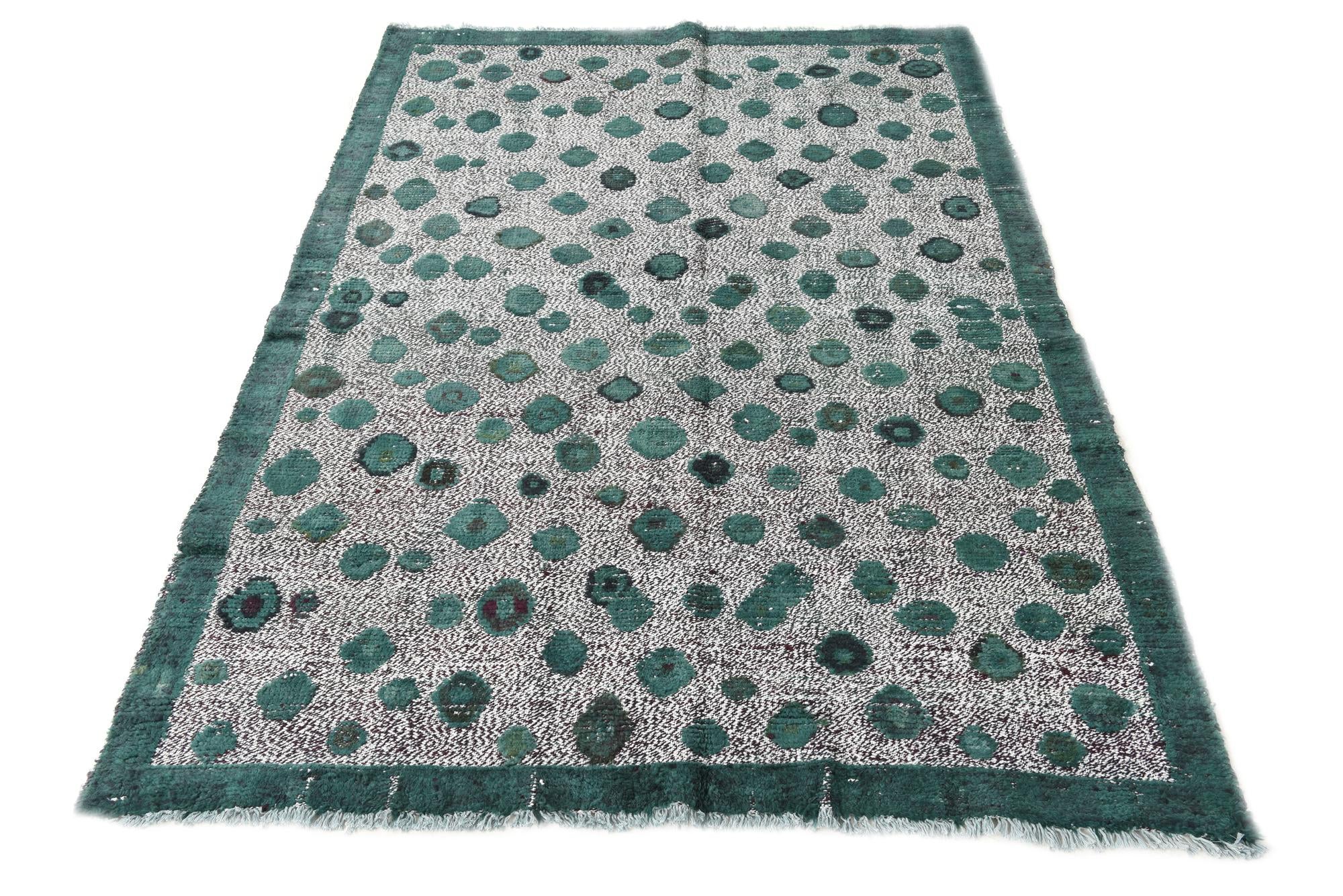 5' x 7' Hand Knotted Darya Wool Rug