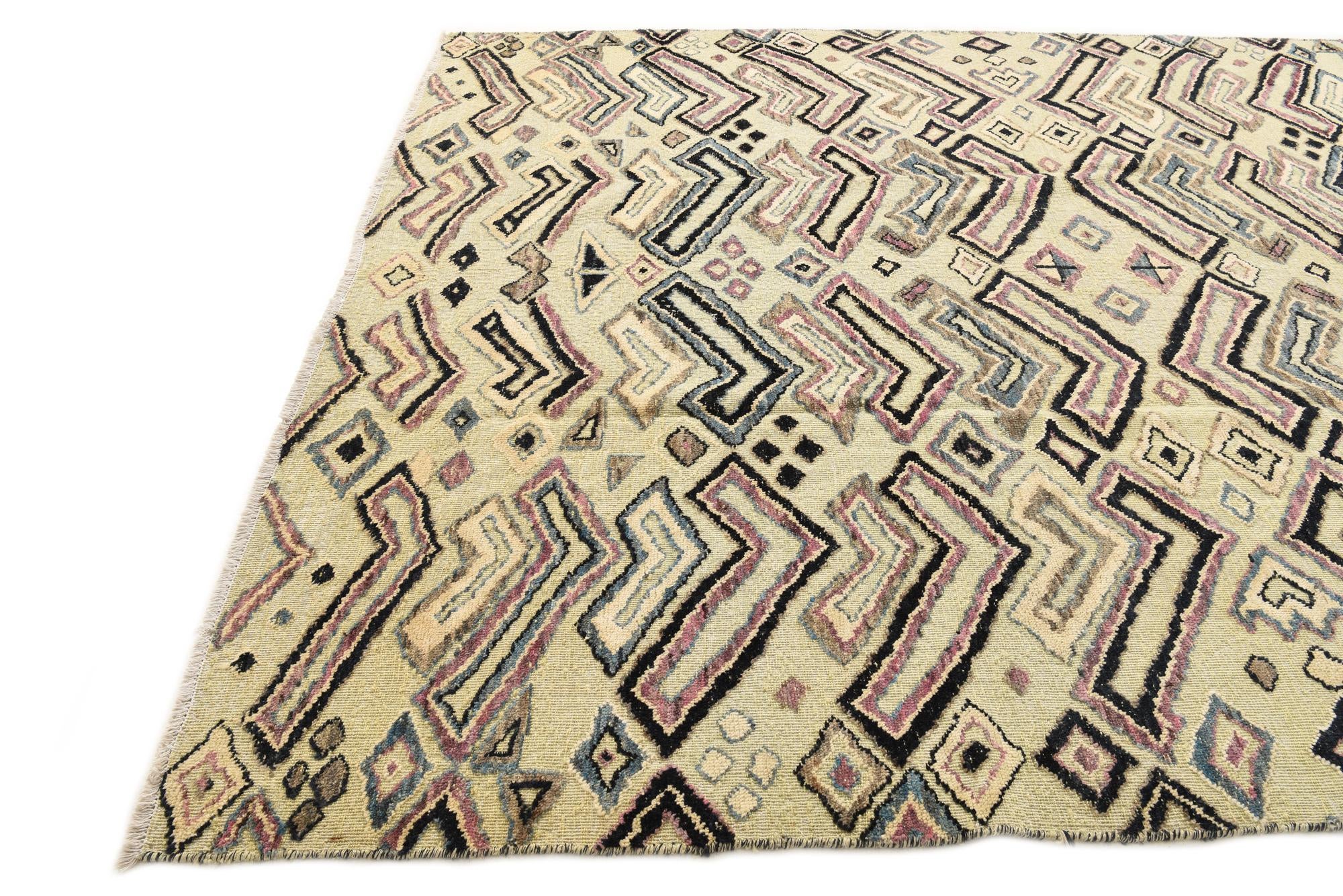 8' 1 x 10' 2 Hand Knotted Darya Wool Rug
