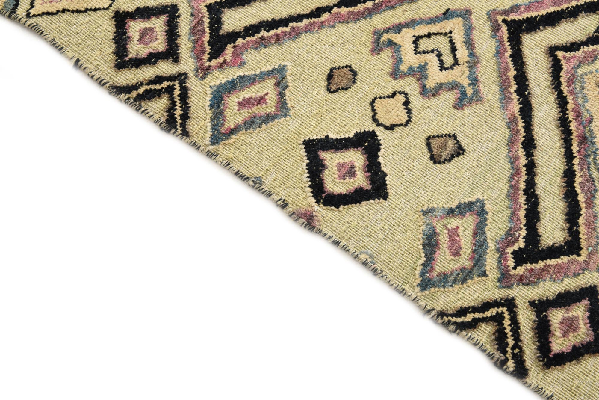 8' 1 x 10' 2 Hand Knotted Darya Wool Rug