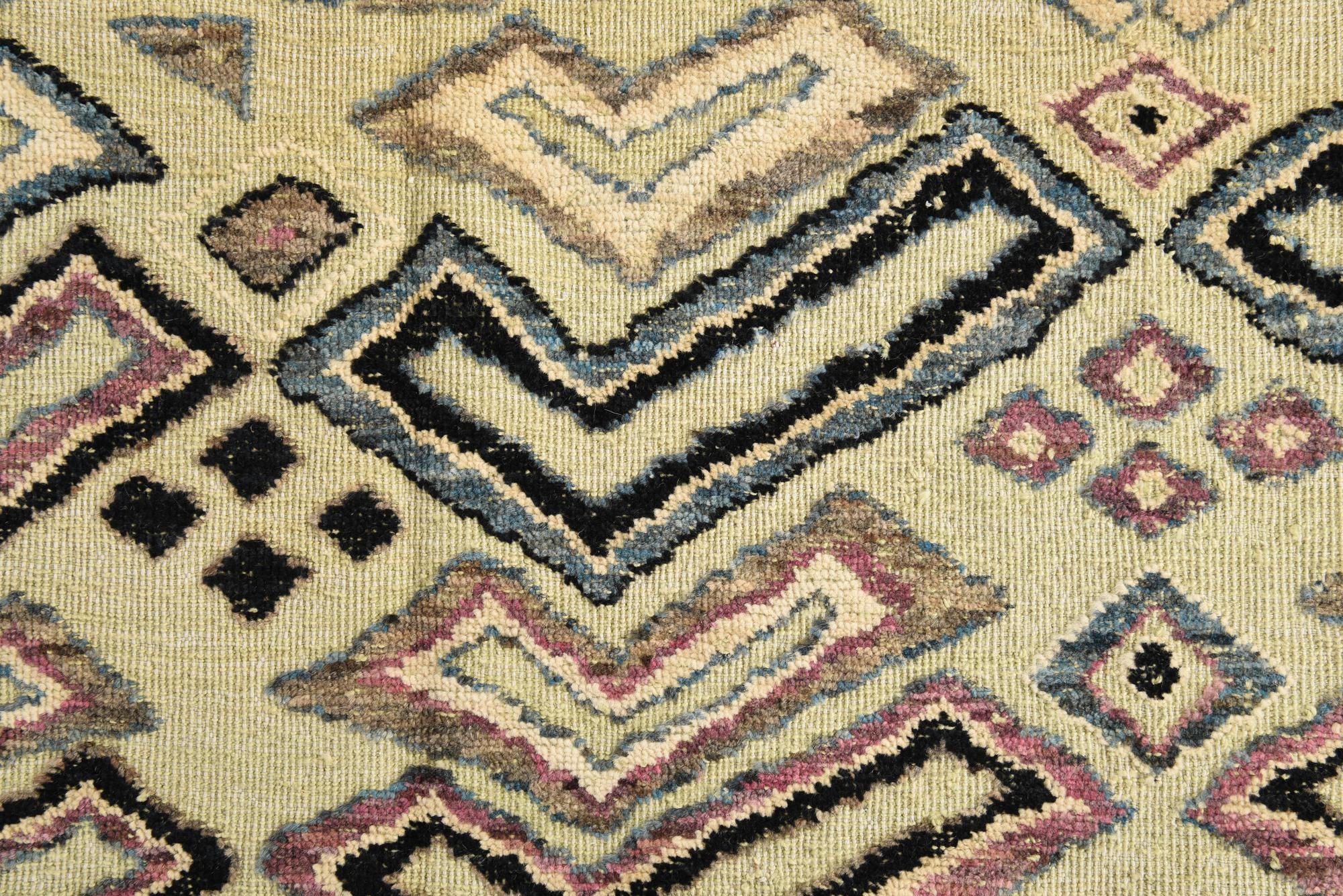 8' 1 x 10' 2 Hand Knotted Darya Wool Rug