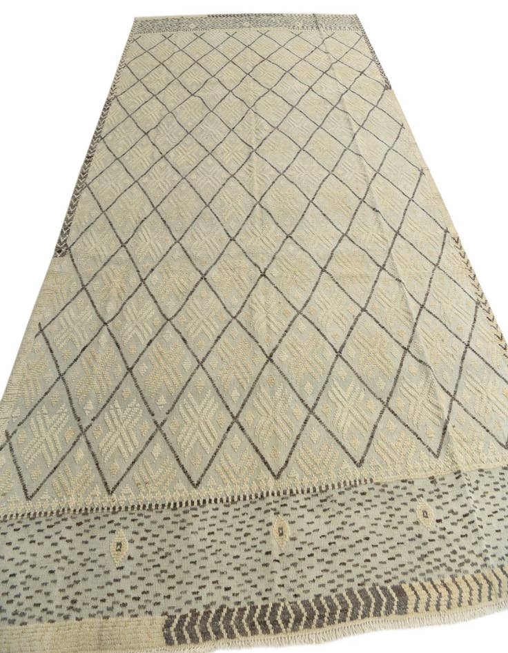 Detail image of 8' 9 x 12' 7  Hand Knotted Darya Wool Rug