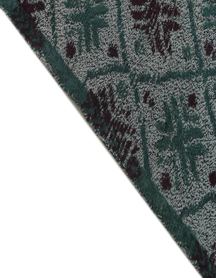 Detail image of 5' x 7' 1  Hand Knotted Darya Wool Rug