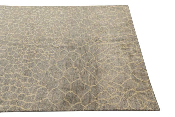 Detail image of 5' 8 x 7' 10 Hand Knotted Darya Wool Rug