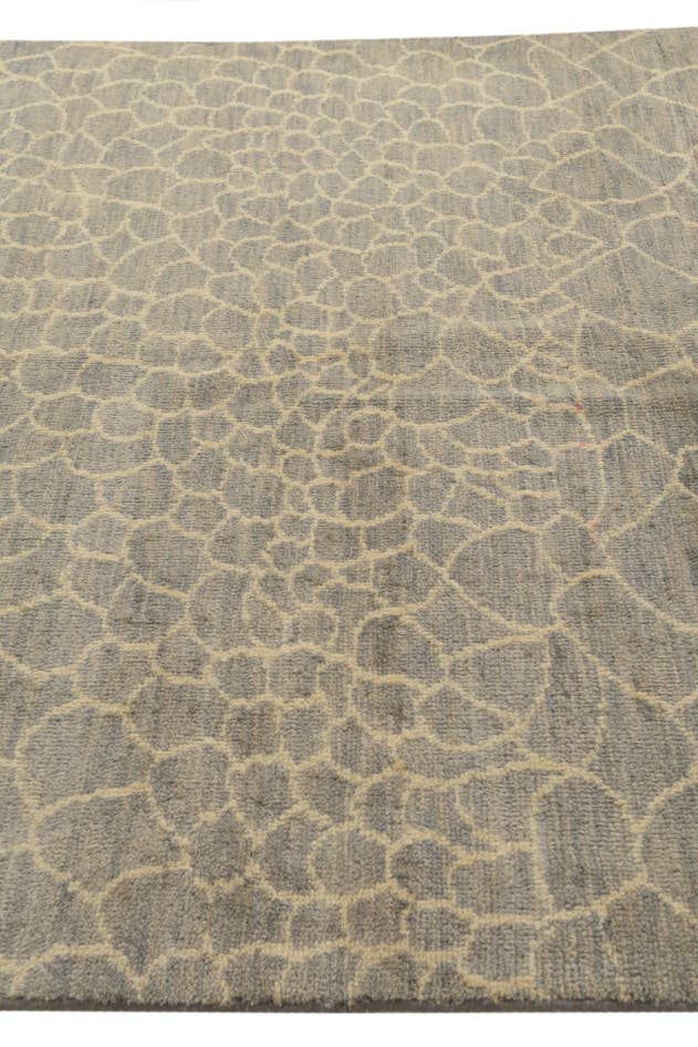 Detail image of 5' 8 x 7' 10 Hand Knotted Darya Wool Rug