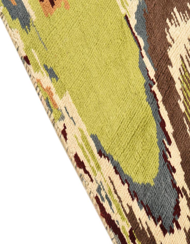 Detail image of 3' 10 x 6' Hand Knotted Darya Wool Rug