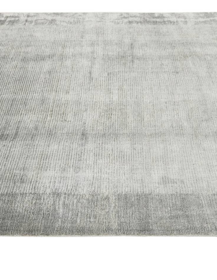 Detail image of 5' 7 x 7' 10  Hand Knotted Darya Wool Rug