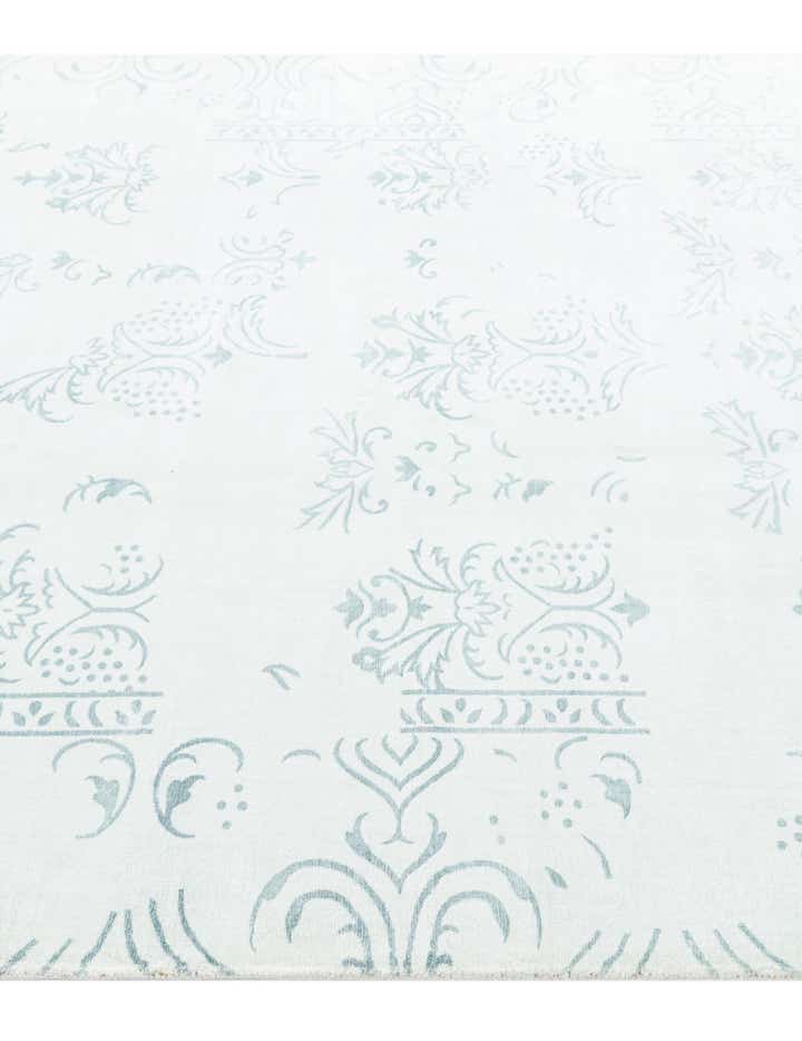 5' 7 x 7' 9 Hand Knotted Darya Wool Rug