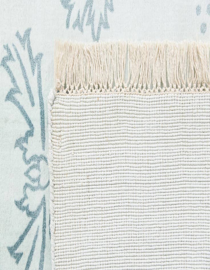 Detail image of 5' 7 x 7' 9  Hand Knotted Darya Wool Rug