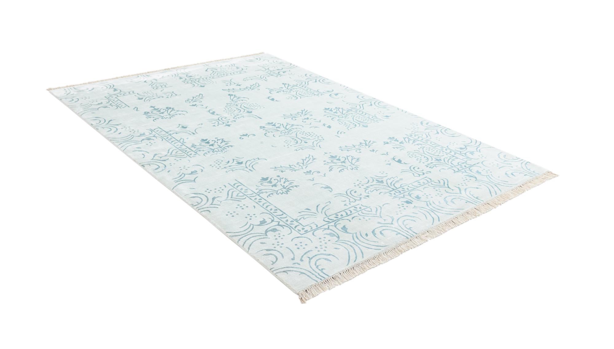 5' 7 x 8' Hand Knotted Darya Wool Rug
