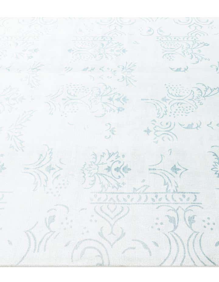 5' 7 x 8' Hand Knotted Darya Wool Rug