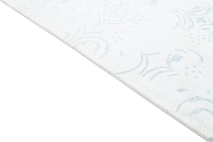 Detail image of 5' 7 x 8' Hand Knotted Darya Wool Rug