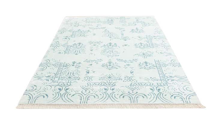 5' 5 x 7' 10 Hand Knotted Darya Wool Rug