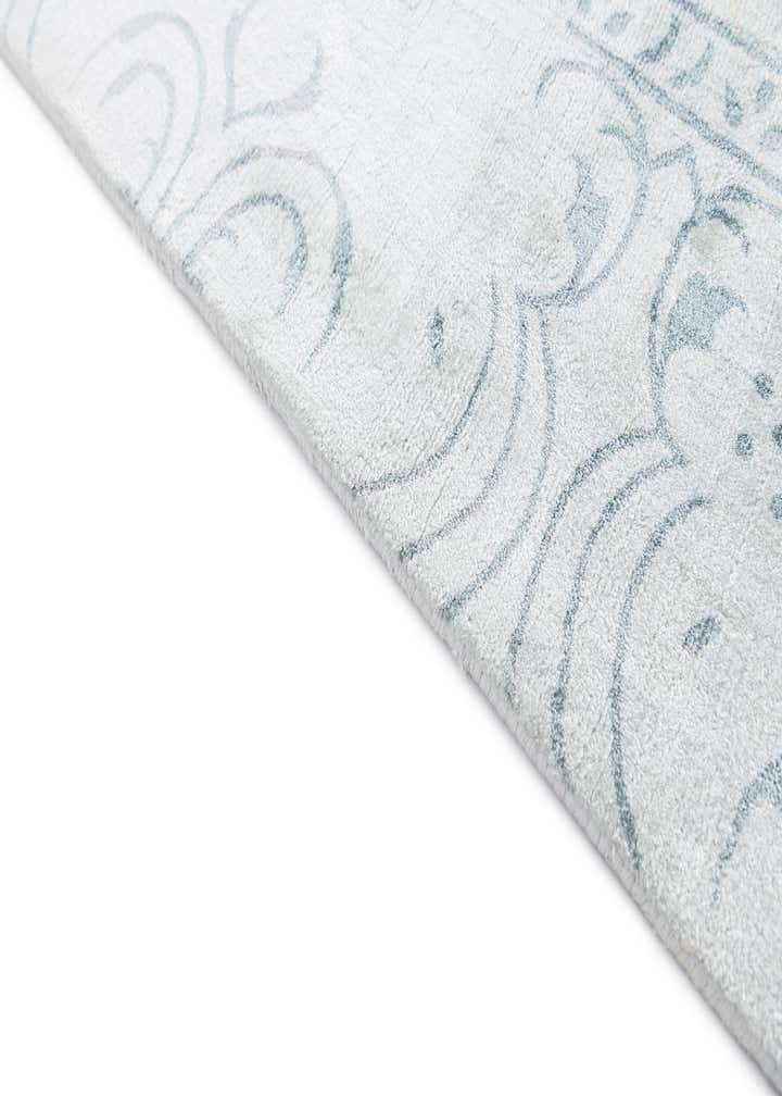 5' 7 x 7' 10 Hand Knotted Darya Wool Rug