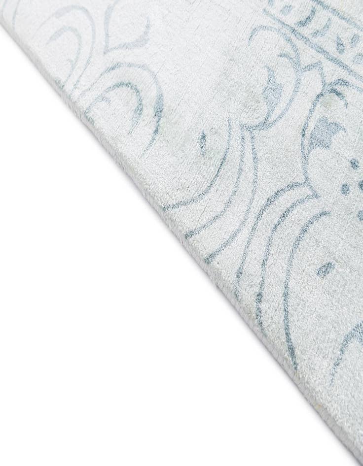 Detail image of 5' 7 x 7' 10  Hand Knotted Darya Wool Rug