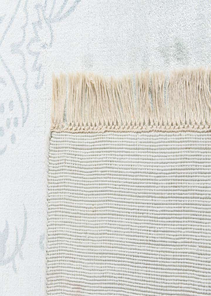 5' 7 x 7' 10 Hand Knotted Darya Wool Rug
