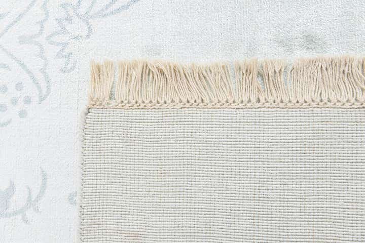 5' 7 x 7' 10 Hand Knotted Darya Wool Rug