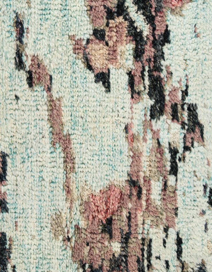 Detail image of 10' 5 x 14' 1  Hand Knotted Darya Wool Rug