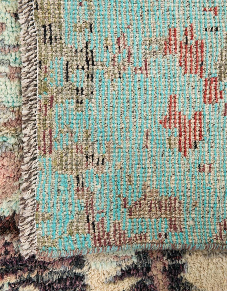 Detail image of 10' 5 x 14' 1  Hand Knotted Darya Wool Rug