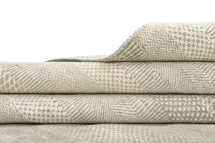 Detail image of 8' 2 x 10' 3 Kamla Wool Rug