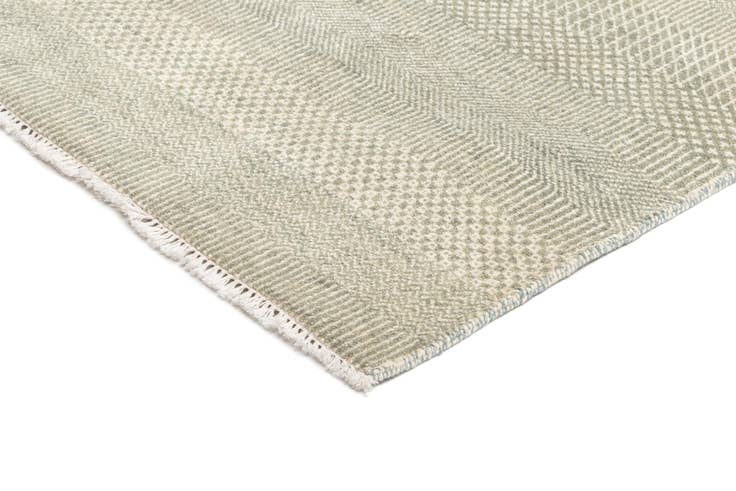 Detail image of 8' 2 x 10' 3 Kamla Wool Rug
