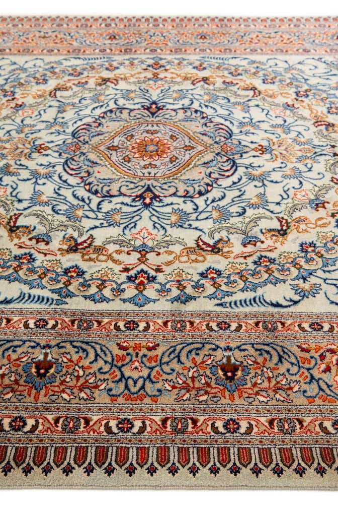6' 6 x 9' 9 Hand Knotted Kashan Persian Rug