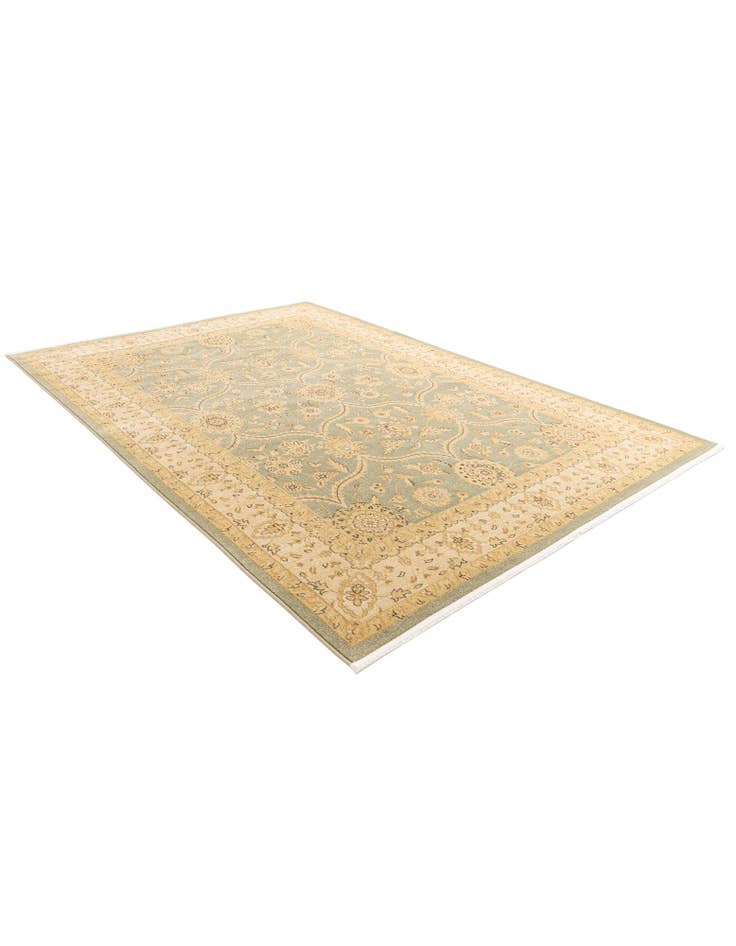 Detail image of 8' x 11' Kensington Rug