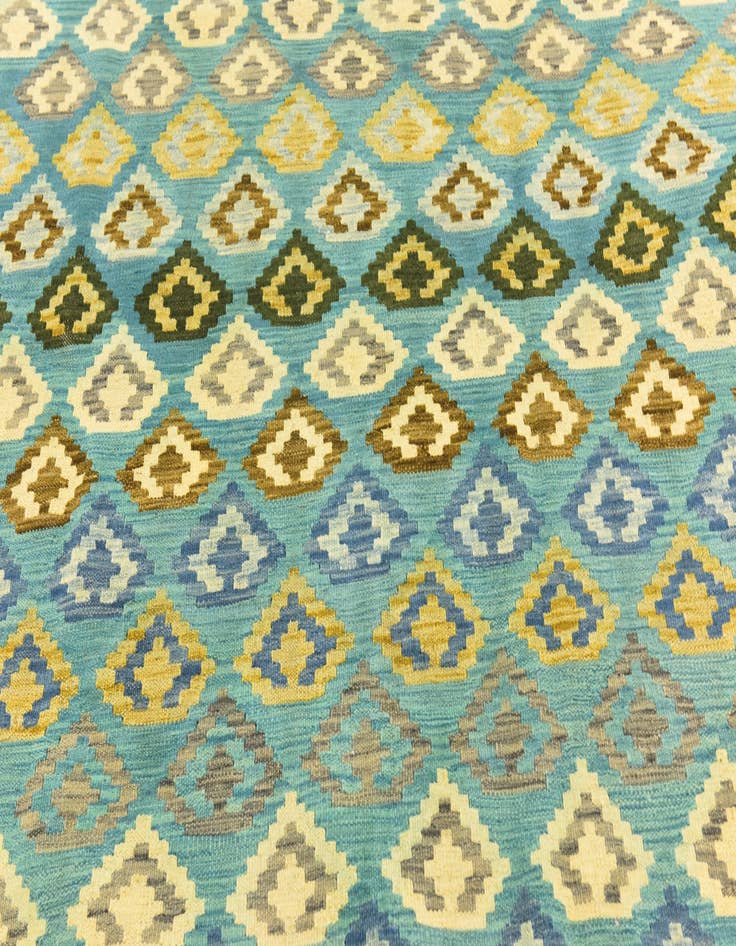 Detail image of 7' x 9' 6  Hand Woven Kilim Modern Wool Rug
