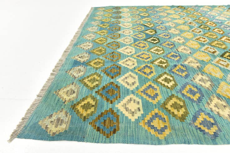 Detail image of 7' x 9' 6 Hand Woven Kilim Modern Wool Rug