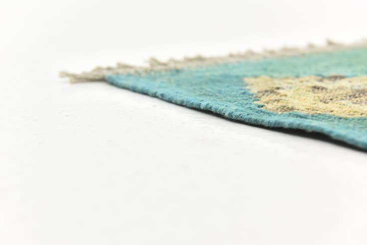 Detail image of 7' x 9' 6 Hand Woven Kilim Modern Wool Rug