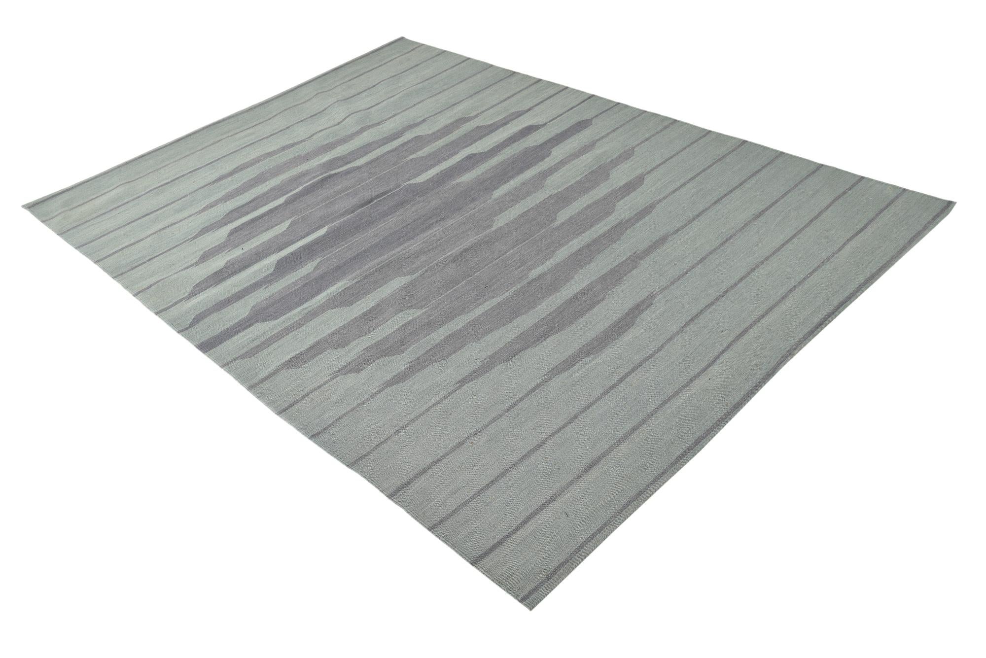 5' 6 x 7' 9 Hand Woven Kilim Modern Wool Rug