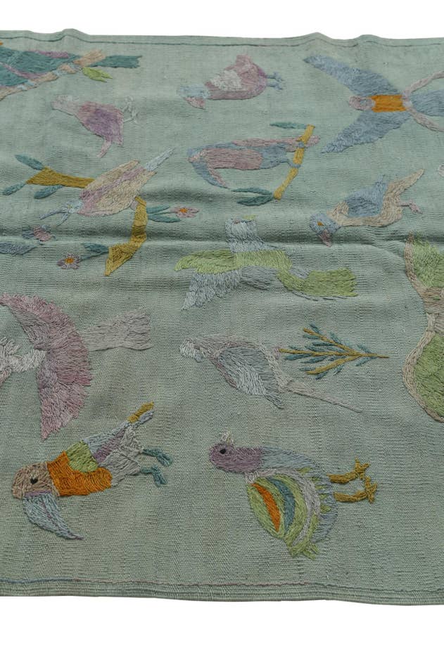 Detail image of 4' 1 x 5' 7 Hand Woven Kilim Suzani Wool Rug
